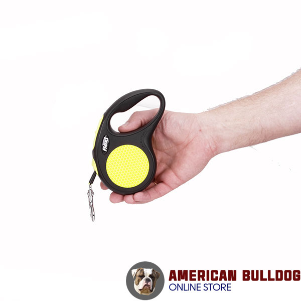 Convenient Handle on Dog Retractable Leash for Everyday walking