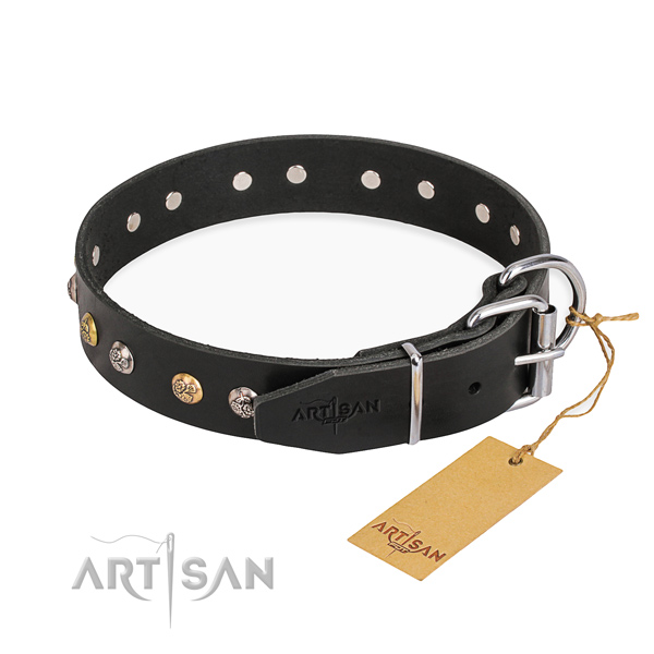 Top rate leather dog collar handcrafted for daily walking
